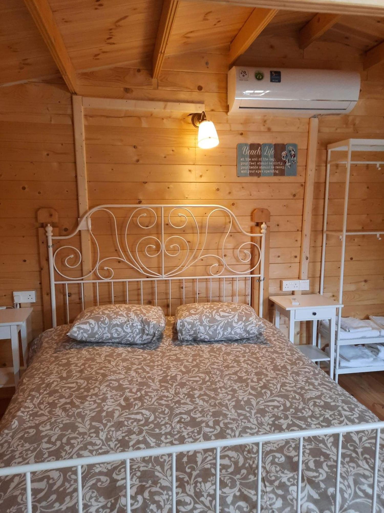 Cyprus Glamping Park Hotel Agios Theodoros Værelse billede